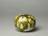 Globular bowl with three-colour glaze (oblique)