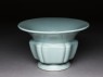 Jardiniere with green glaze (oblique)