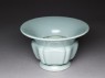 Jardiniere with green glaze (oblique)