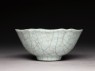 Bowl with crackled glaze in the style of Ge ware (side)