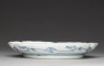 Petalled saucer with cranes (side)