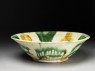 Bowl with sgraffito decoration (oblique)