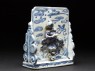 Blue-and-white brush stand with three figures (side)