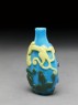Glass snuff bottle with dragons (oblique)