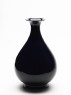 Vase with violet-blue glaze (oblique)