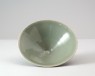 Greenware bowl (oblique)