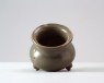 Tripod incense burner with green glaze (oblique)