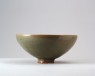 Bowl with green glaze (oblique)