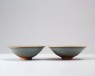 Bowl with blue glaze (oblique)